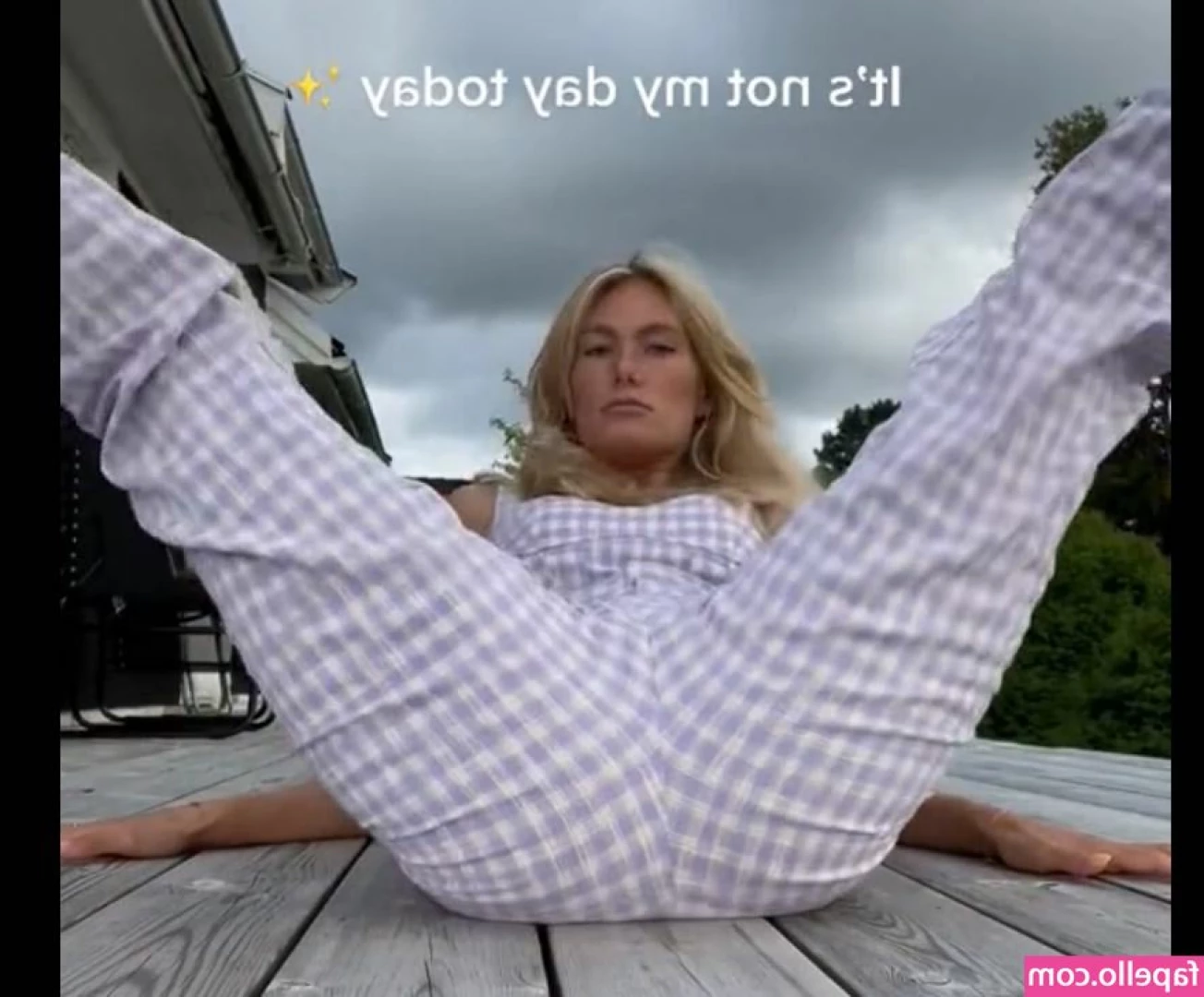 Ida Markert [ ida-markert ] - Im screaming and moaning your name  Begging you to go deeper