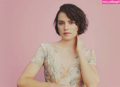 Daisy Ridley [ daisy-ridley ] - just a perfect ass
