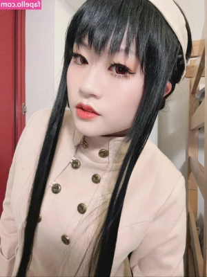 stel.hua [ stel-hua ] - Me encanta tener el plug en el culo y frió, se siente tan