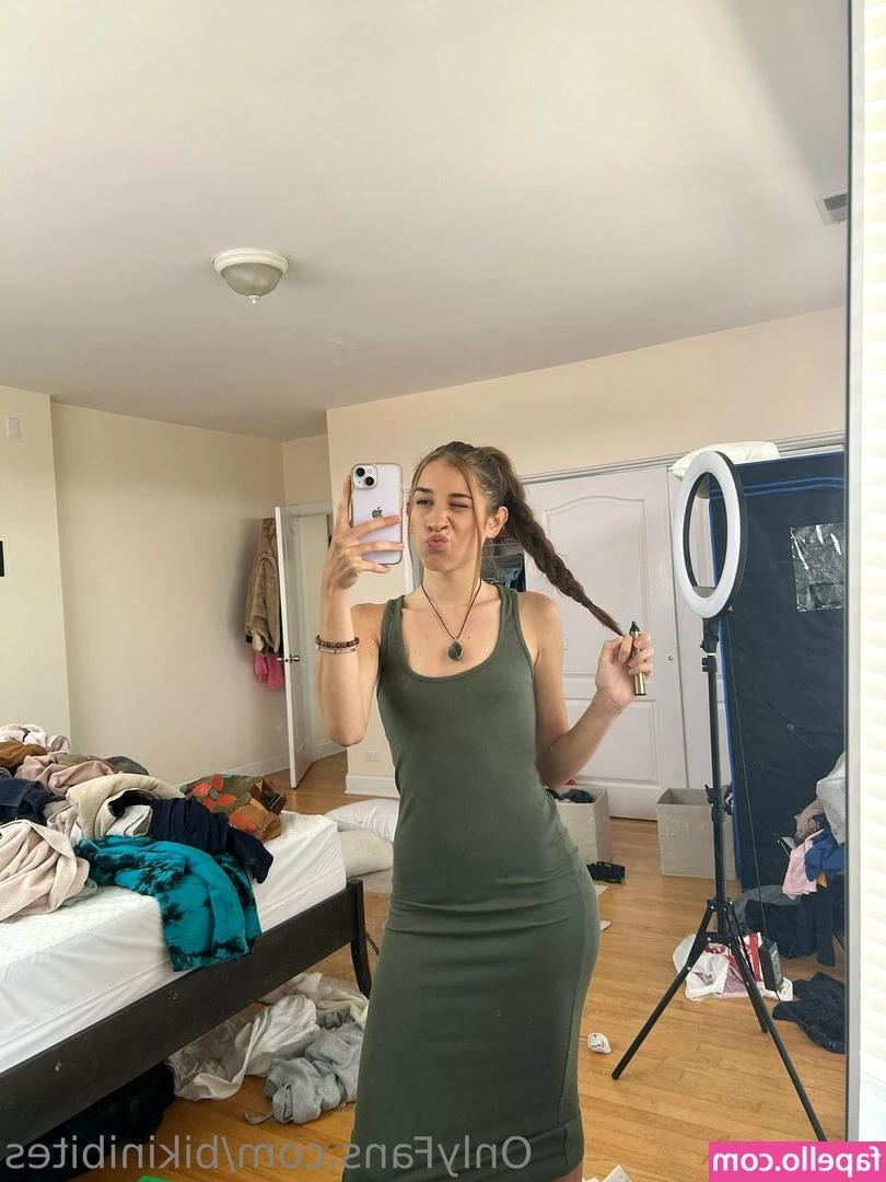 bikinibites - I catch you staring at my butt