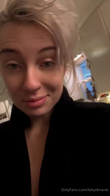 Kittydmarie [ kittydmarie-1 ] - Hoje acordei bastante animada