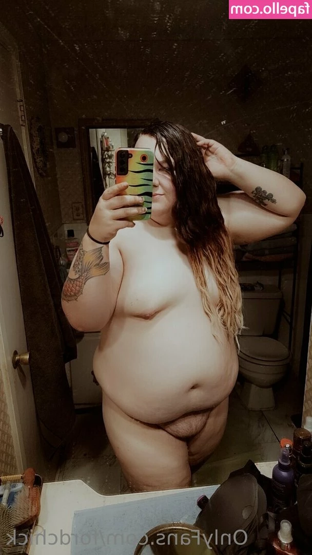 fordchick - Love sick  Sneaky preview of my new naughty nurse set