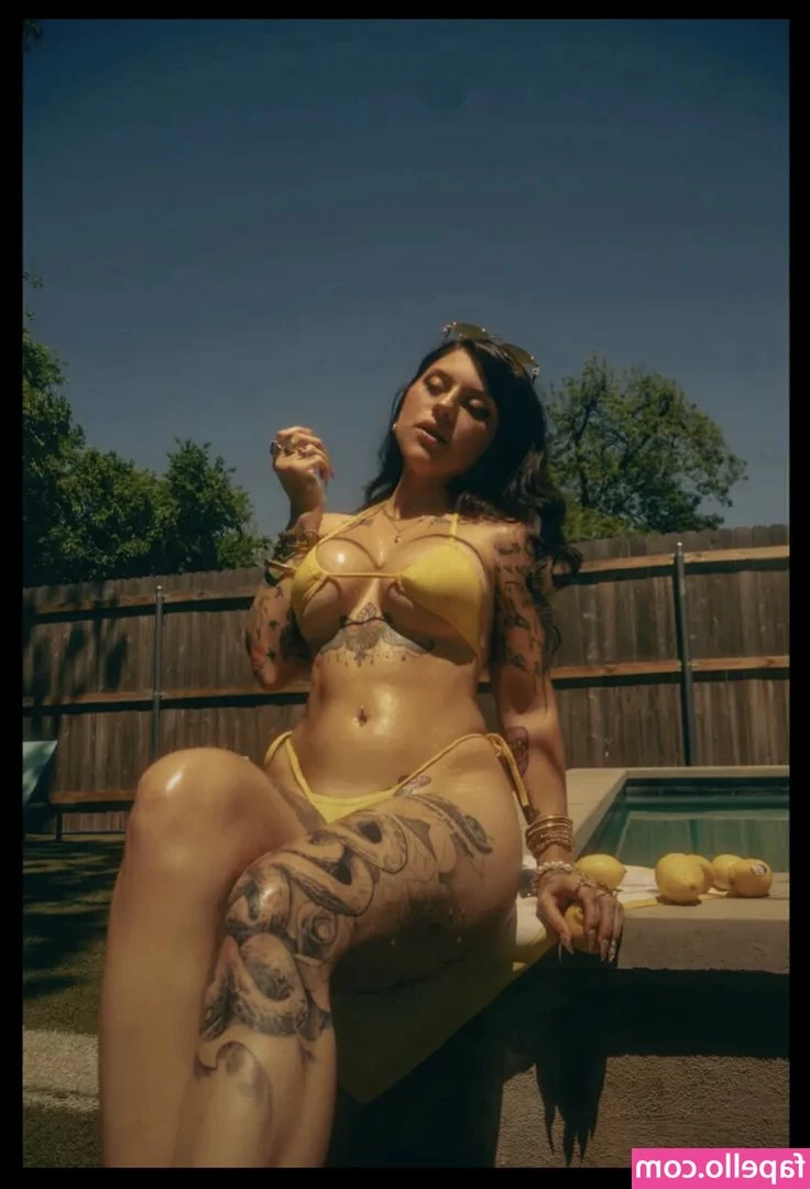 kenziekillslol545 - Anyone interested hehe