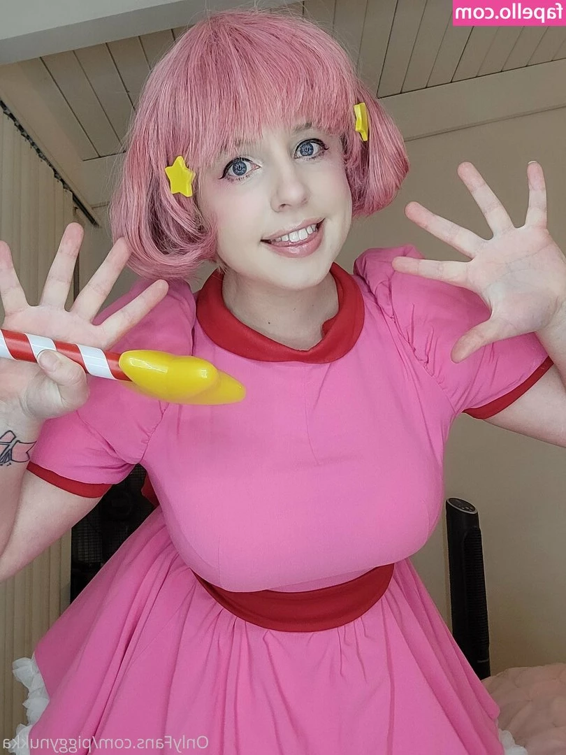 piggynukka - Preview of this weeks video 🔥