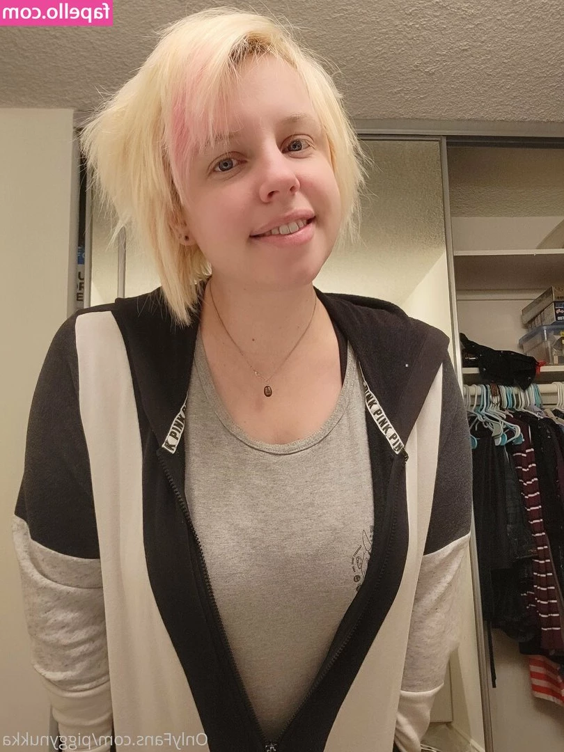 piggynukka - In order to celebrate my reunion with @bellaxbunbun and @danisairz