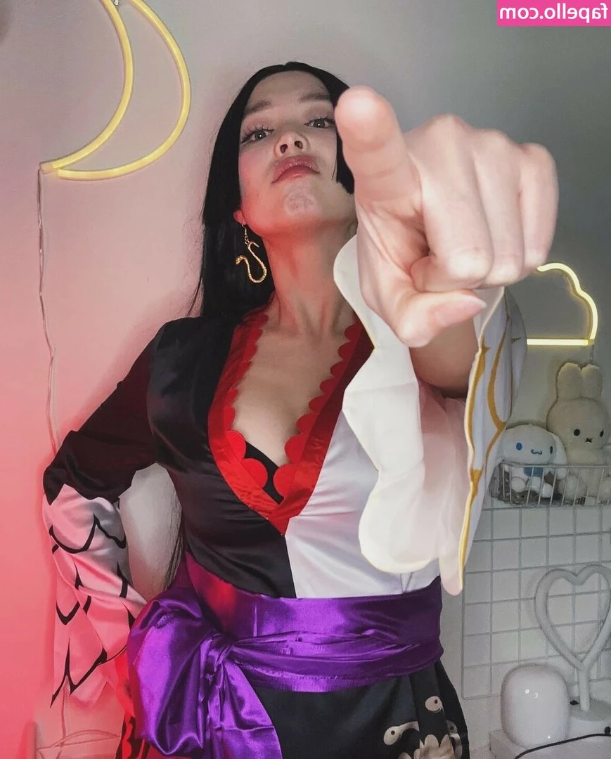 Oh No Nina [ oh-no-nina ] - Stream started at 02/14/2022 05:03 am  Super bowl Sunday 💗🏈