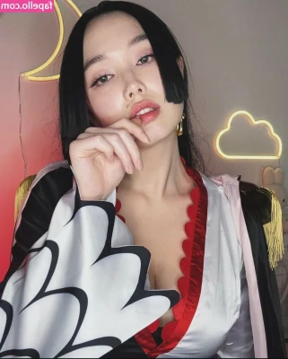 Oh No Nina [ oh-no-nina ] - Gonna lose the jock  Sign up for live posing