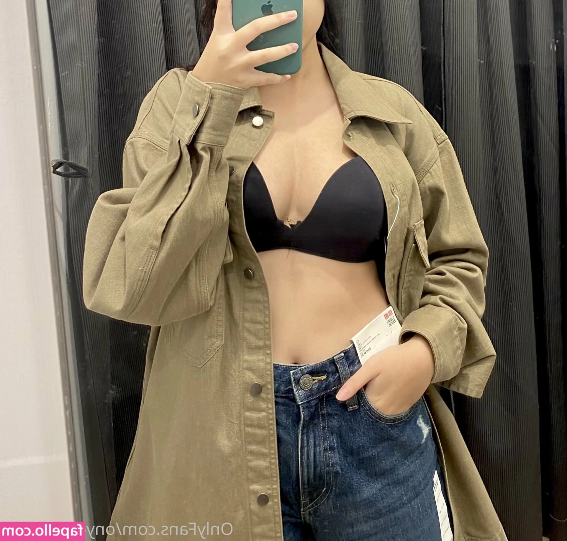 onyour_bunny [ onyour-bunny ] - kiss me