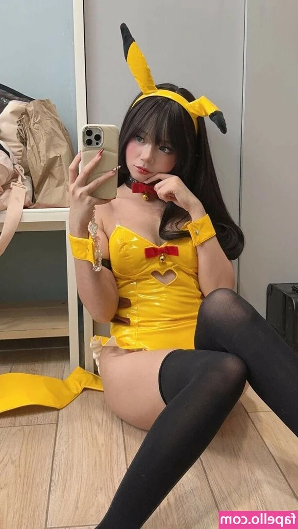 Chescakeuu [ chescakeuu-1 ] - 🦸🏻‍♀️ WONDERful Woman Superheroine Sybian Ride