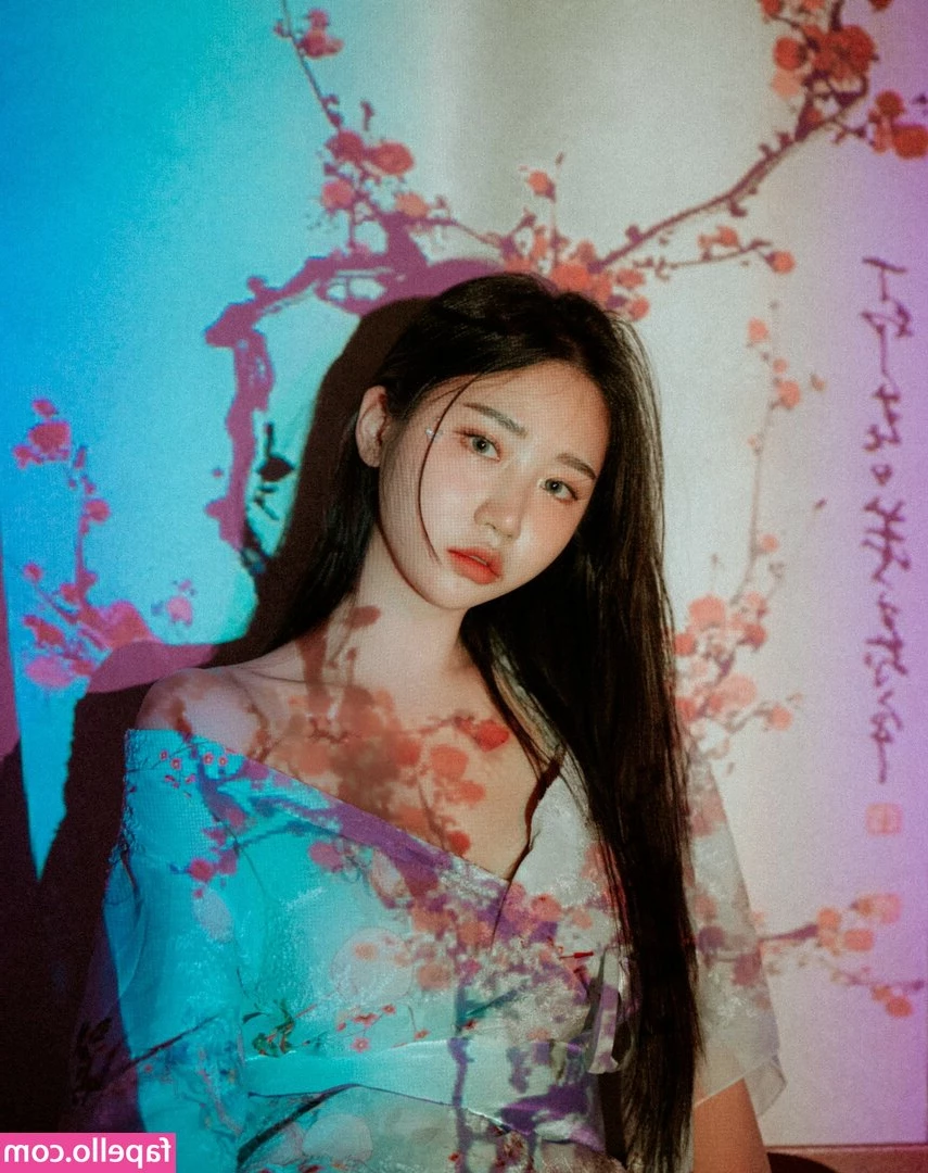 chaessol_ [ chaessol ] - Rise and Shine  Reminder that your fav Goddess  Birthday is about two