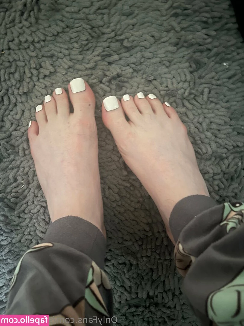 robyn.ts [ robyn-ts ] - What do You think about it  Come on fuck me  Subscribe for more