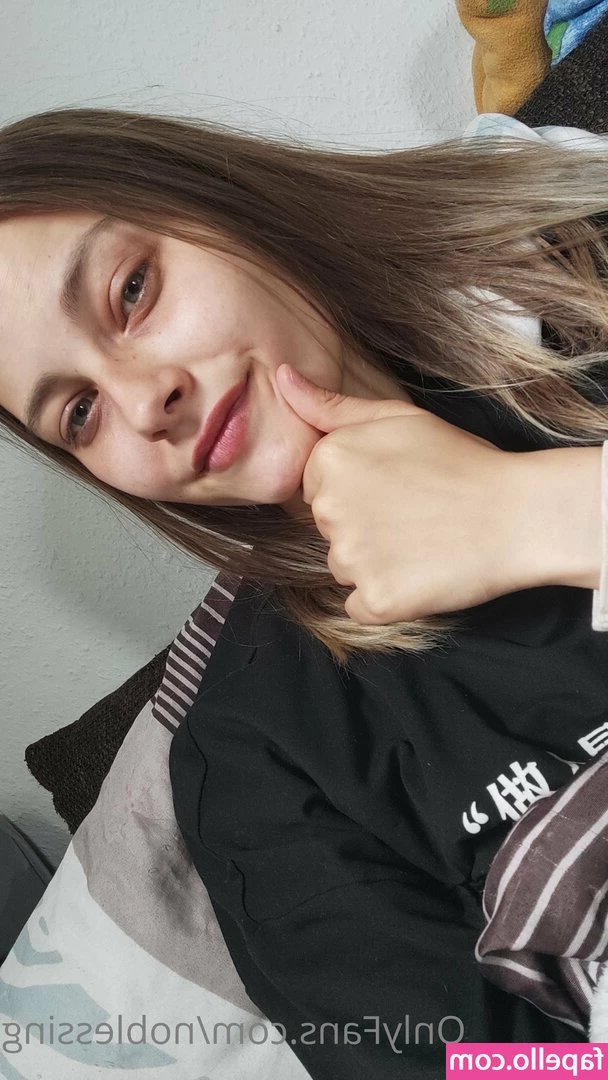 rinxeya - Naked twerking and dabbing  You know  just the usual for me  I miss