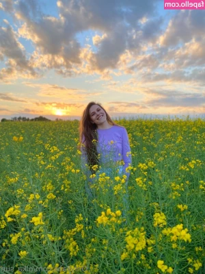 olka_sun [ olka-sun ] - The inevitable ending, the sight of my bare feet sends him over the