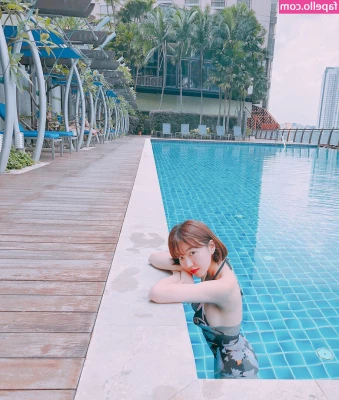 Sunny Dahye [ sunny-dahye ] - It was a good morning today  Would love for someone to come lick it up