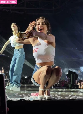 Jihyo - lazy and hot tits here🥵🌞