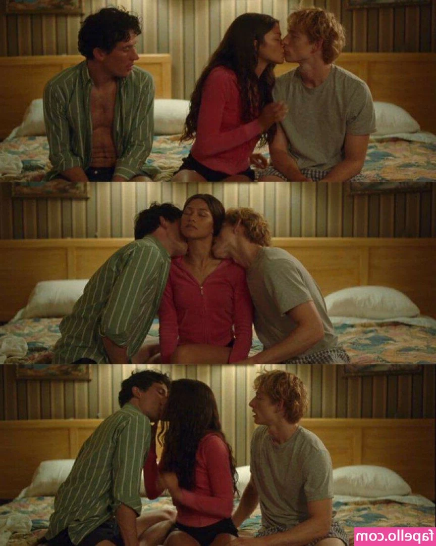 Zendaya Coleman [ zendaya-coleman ] - I got a little cold today  How are you going to warm me up