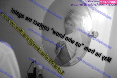 Zendaya Coleman [ zendaya-coleman ] - Jerking your nice  with my toes and feet