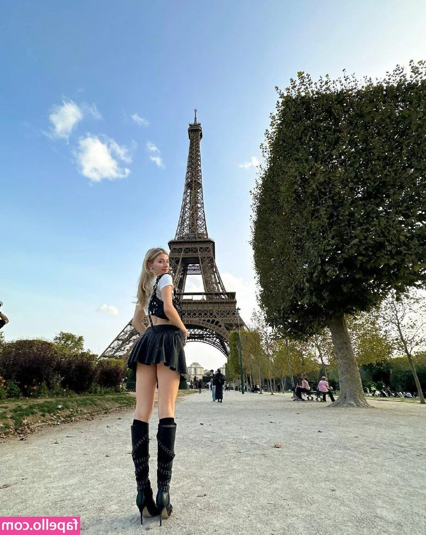 inst_rinna [ inst-rinna ] - Here we go  Watch this very private spontaneous blowjob - he just