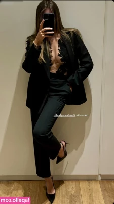 Angelina Lilienne [ angelina-lilienne ] - Do you want me to sit on your face ? 🤭🔥