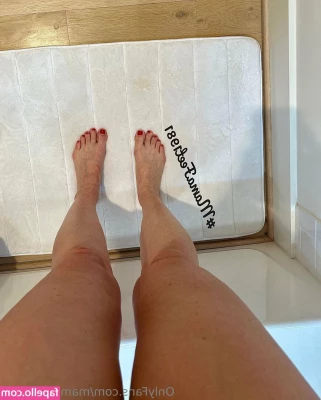 mamafeet1981 - I want your hands to cover every part of my skin  that my kisses and