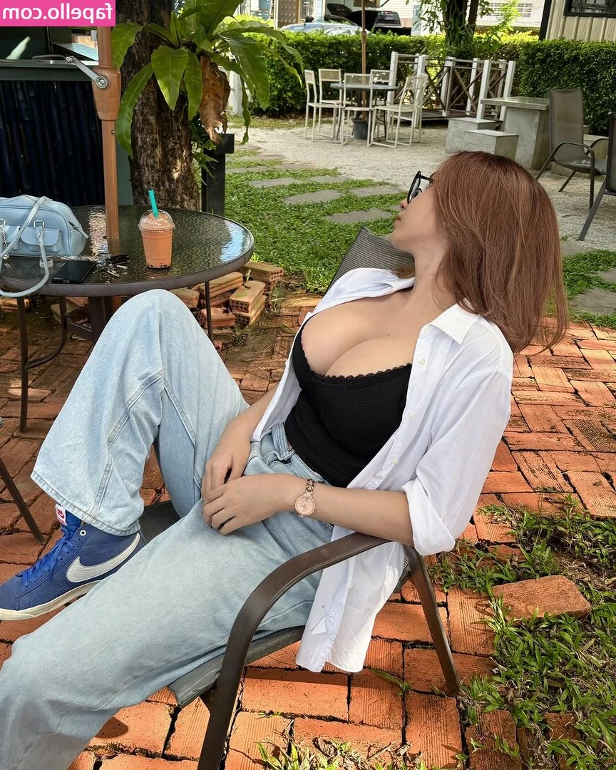 noinavillain - Heels  Legs for days