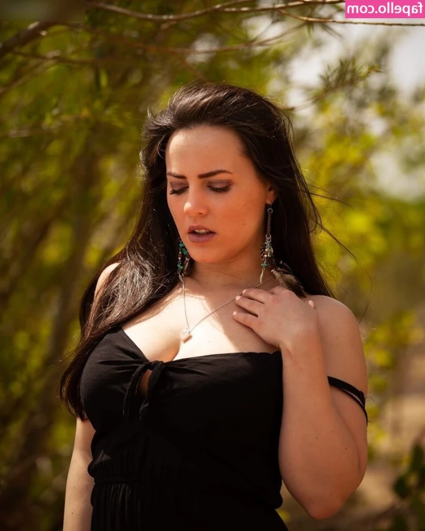 Elisaofficialx - 3stud ant3 arrecho   se volo y me llega así vestido y parce eso me