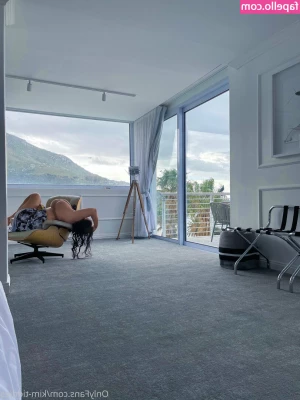 Kim Tiddies [ kim-tiddies ] - Happy Valentine s Day     erraticeleven