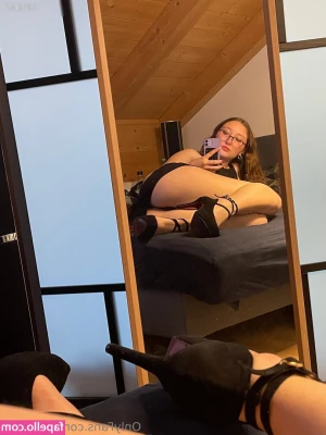 Lucyyy06 [ lucyyy06-11 ] - DM me if you want to see more. 😘😘