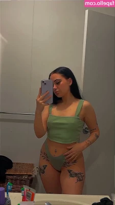 Stephanie Lee Edwards [ stephanie-lee-edwards ] - Gushing