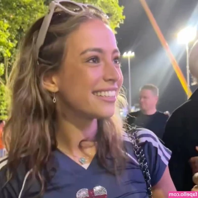 Jolie Sharpe [ jolie-sharpe ] - Stretch 🤤