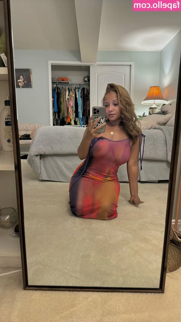 Amanda Michelle Watson [ amanda-michelle-watson ] - simple pleasures