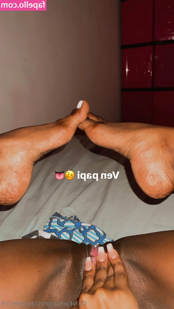 clawdeen19 - It s the cheeks for me