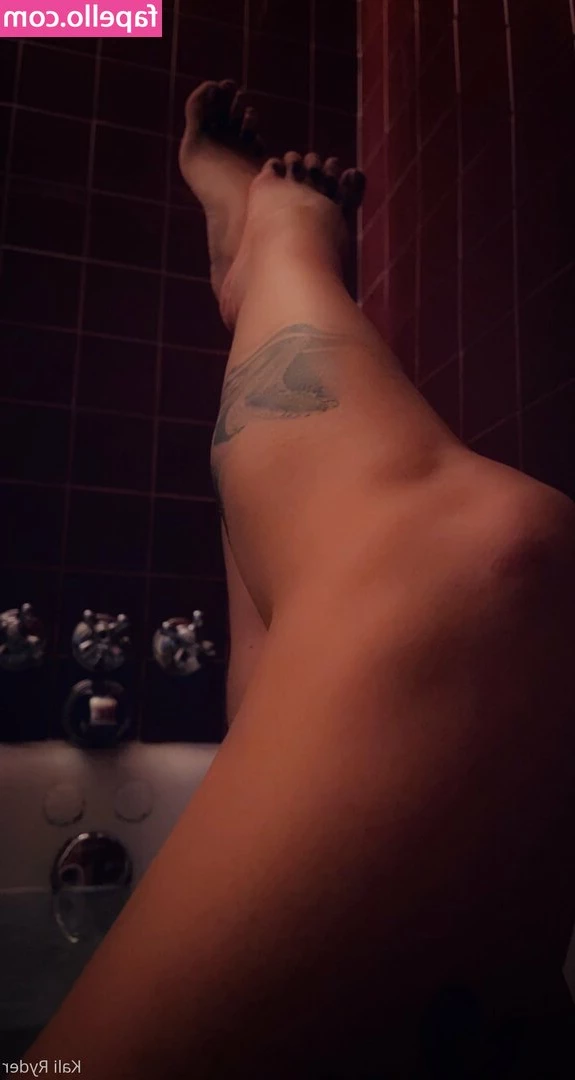 kaliryder - FULL SET IN YOUR DM    Check it out 6PM EST