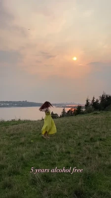  [ erin-karpluk ] - Care for a taste? 👅