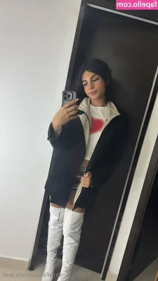 ts.lexii [ ts-lexii ] - gm woke up sexy