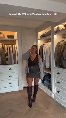 Carys Whittaker [ carys-whittaker ] - i got both of my holes fucked today. 😜