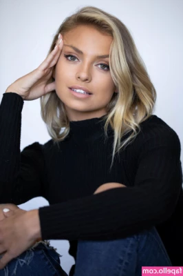 Brook Sill [ brook-sill ] - goodmorning daddy didn t see you there