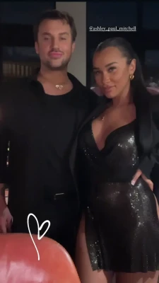 Sian Gabbidon [ sian-gabbidon ] - blessed to live somewhere so sunnnnyyy  also i have an amazon