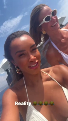 Sian Gabbidon [ sian-gabbidon ] - Moon s out