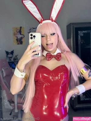 karisha.x [ karisha-x ] - Feeling like a white-hot flame today, ready to blaze through the