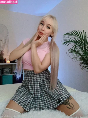 AliceBong - Der letztes Tag des Jahres โ๏ธ AliceBong - Der letztes Tag des Jahres โ๏ธ