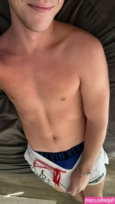 karsen.scott [ karsen-scott ] - a nice guy coming to lick
