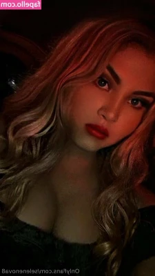 selenenova8 - https onlyfans com 1122979904 mysticmynx18 Damn my cock looks good in