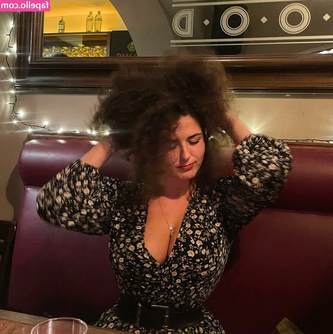 Fabiana Pastorino [ fabiana-pastorino ] - Question  someone recommended that I should make a wishlist on Amazon