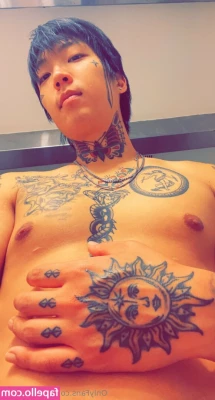 lyricaleggroll1 - Todas fotitos topless 💦🫢😋🫶🏼😋