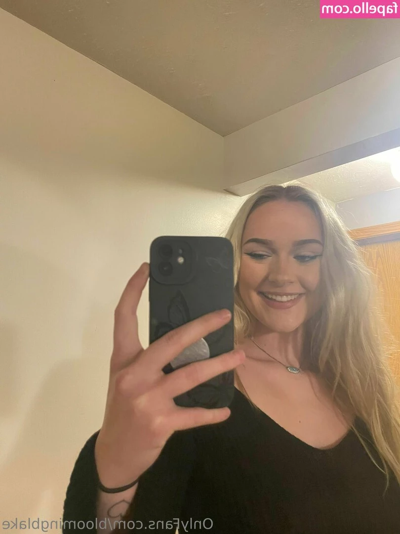 bloomingblake - Hehe ;))