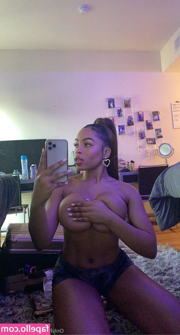 Bisirific123 - Harleys on the floor, undressing... what do you do?