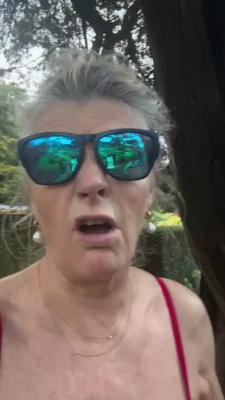 Susannah Constantine [ susannah-constantine ] - Aw, c'mon puddin .. don't ya wanna rev up your Harley? 🖤❤️