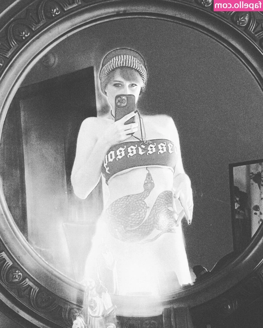 SilentMary - Being naughty in that van again