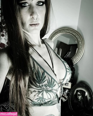 SilentMary - Spicier dress pics